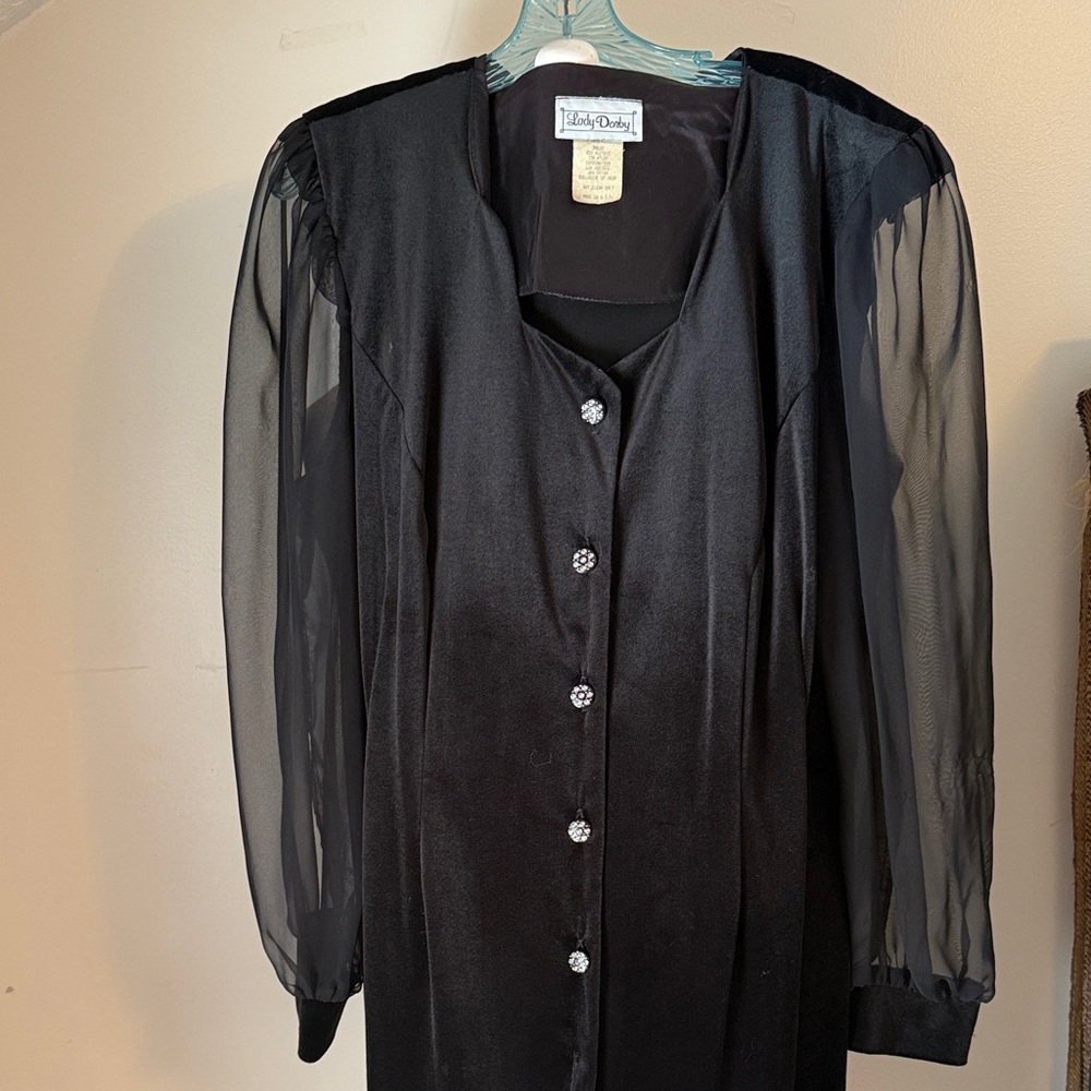 Elegant Black Long Sleeve Dress